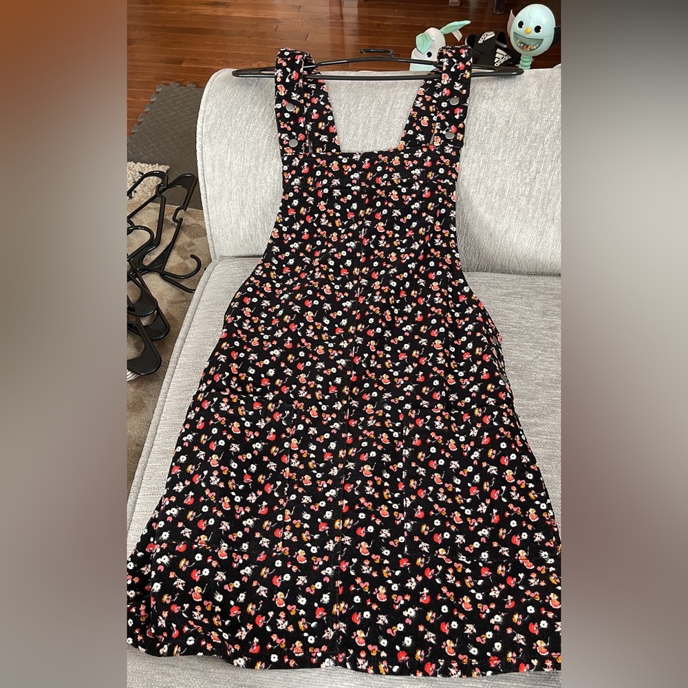 Overall dress